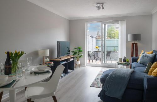 Crynant House | Contemporary House Llanelli