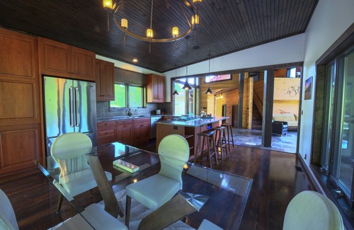 Meadow Bluff House | Contemporary Mountain Home and Estate