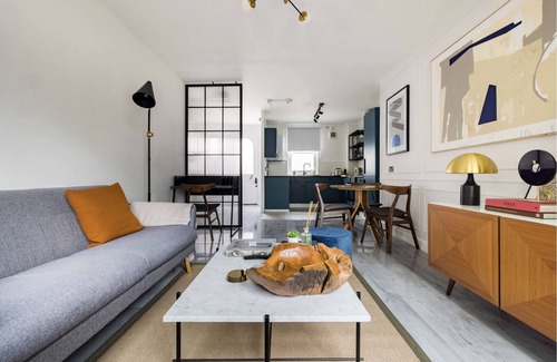 Farringdon Apartment | Contemporary Urban Apartment