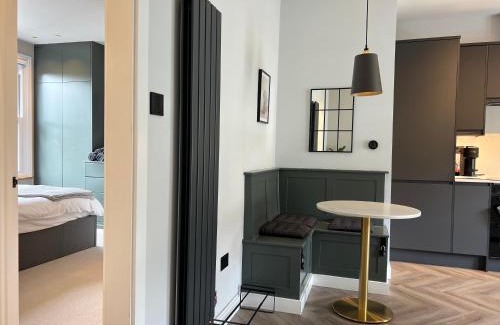 Northcote Apartment | Convenient Clapham Junction Flat