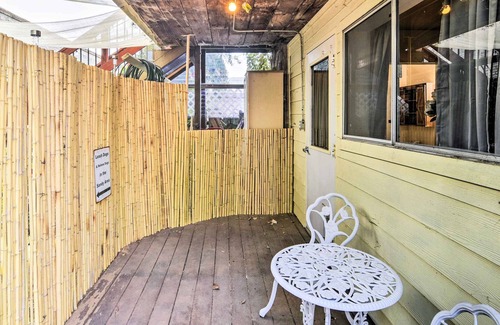Colusa House | Convenient Colusa Townhome - Pet Friendly!
