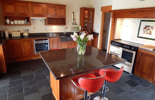 Newquay House | Converted barn on a small peaceful rural resort with stunning views and fishing