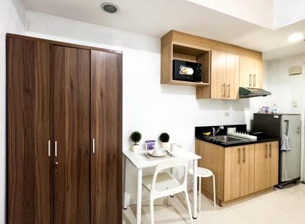 Salcedo Village Apartment | Convertible Solo Budget Studio in Salcedo Village