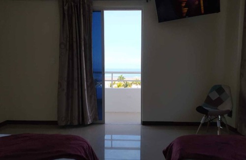 Esmeraldas Bed & Breakfast | Convierte AL MAR Parte DE TI, Cuéntale TUS Sueños