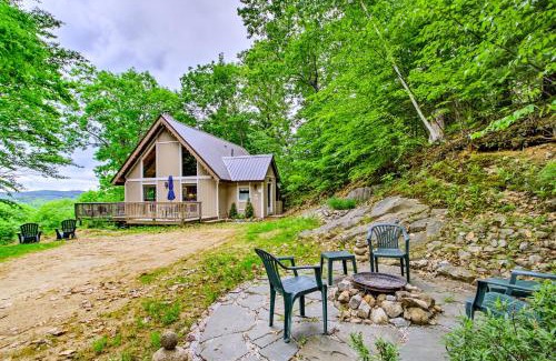 Eidelweiss Village House | Conway Area Chalet with Mountain Views and Fire Pit!