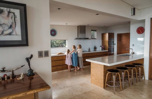 Gracetown House | Cooinda - sweeping ocean views, walk to beach