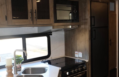 Preston RV Rental | Cool campground with AC in charming Preston across from all of the activities