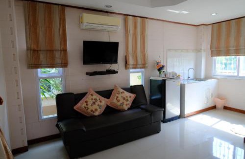 Bueang Sam Phan Resort | Cool Cat House ครูแคทเฮาส์