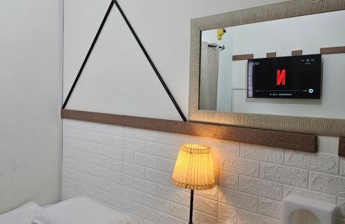 Ramat Gan Apartment | Cool place - חדרים דלוקס - קרוב לבי"ח "שיבא"-"בלינסון"-"בר אילן"-"מכללת ר"ג" - חניית רכבים P חינם זמינה 24-7