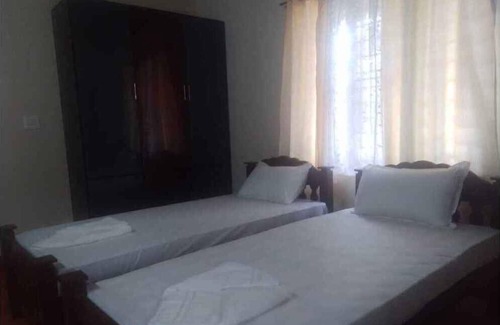 Irinjalakuda Bed & Breakfast | Cool stay in the middle of Kerala where you can wander throguh natural beauty