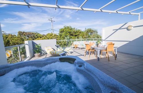 Coolum Beach Apartment | Coolum at the Beach