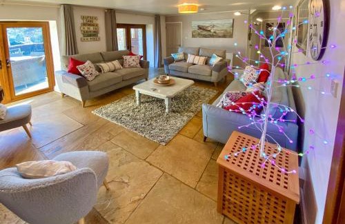 Uplyme House | Coombehayes Barn