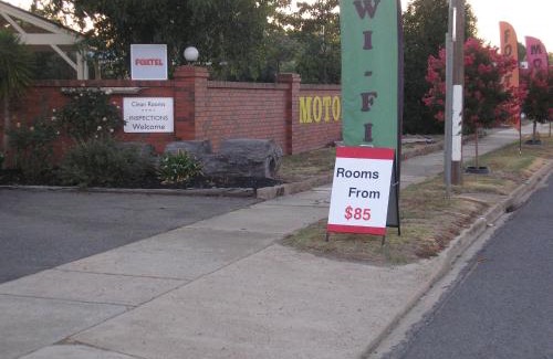 Stawell Hotel | Coorrabin Motor Inn