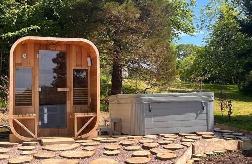 County Cavan House | Copper Cove Cottage