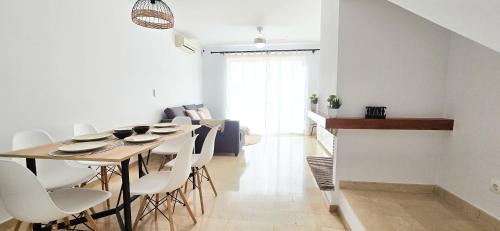 Golf Bahia Apartment | Coqueta Homes
