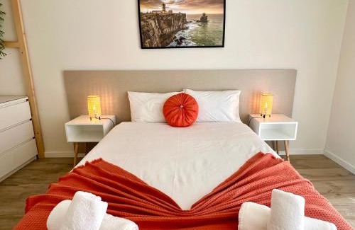 Peniche de Cima House | Cor de mar - Rustic Haven