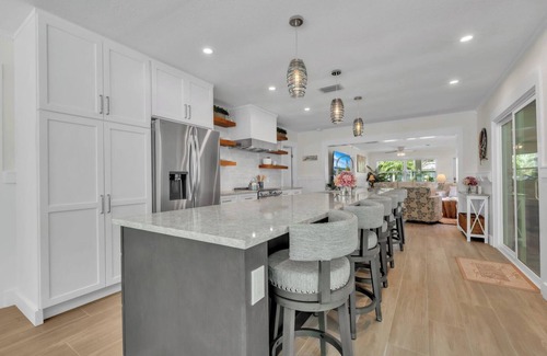 Holmes Beach House | Coral Beach by Duncan Real Estate