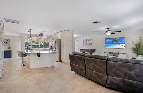 Coral Springs House | Coral Springs Paradise with Backyard + Heated Pool