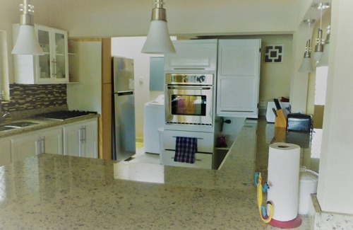Long Bay Villa | Coral Villa Nr Sam Lord's Castle, Beach, Sea Views!