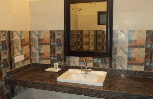Garjia Hotel | Corbett Comfort Lodge