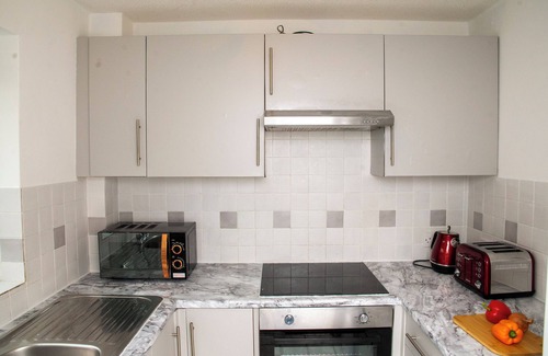 Corby House | Corby-2 Bedroom-1Bathroom-Parking - Upto 5 guests