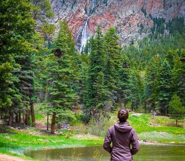 Los Ojos Cabin | Corkins Lodge