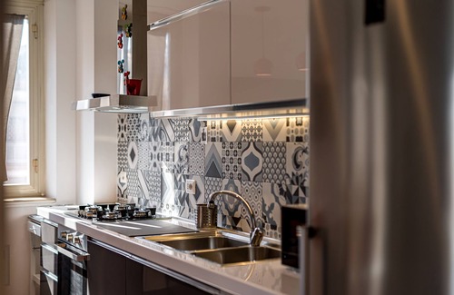 Aurelio Apartment | Cornelia Home