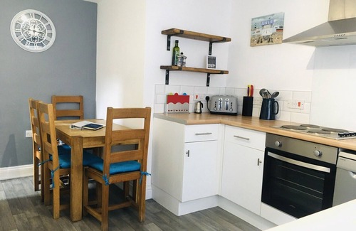 Mevagissey Cottage | Corner Cottage Mevagissey, Ideal location for families & couples, village centre