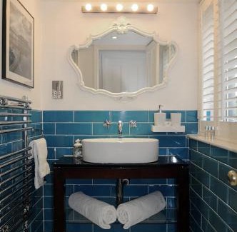 West Runton Bed & Breakfast | Corner House Bed & Breakfast