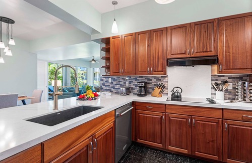 Waikoloa Condo | 🏖️Corner Unit | AC & WIFI | Concierge Included