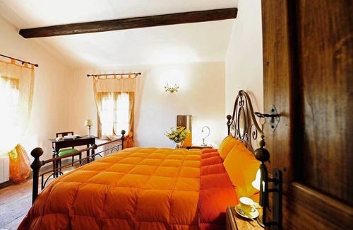 Montefelcino House | Cornio delle Fronde