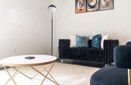Whitestown Apartment | Corporate Housing by MGM