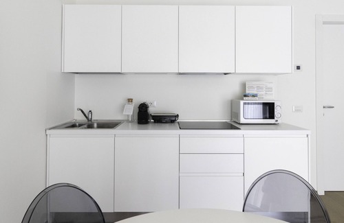 Porta Garibaldi Apartment | Corso Como 11 - H - Two Bedroom Apartment, Sleeps 6