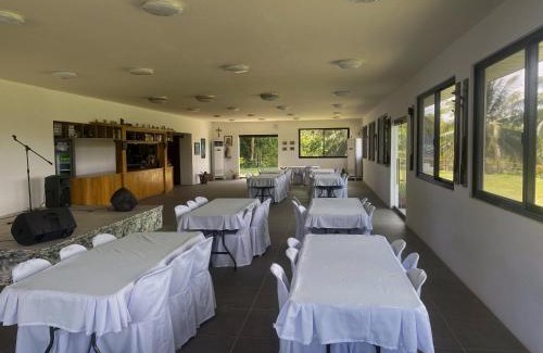 Luzon Bed & Breakfast | Cortes Rupertmel Fairways and Integrated Farm