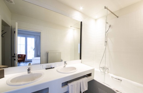 Wevelgem Hotel | Cortina Hotel