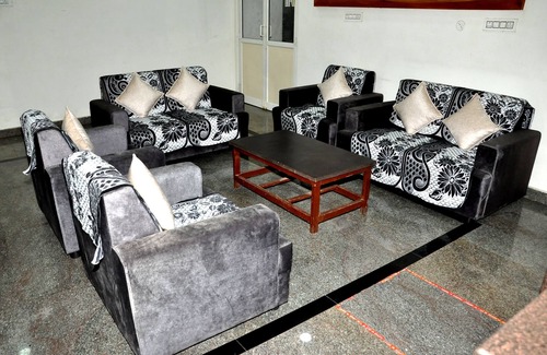 Kurnool Bed & Breakfast | Cosmopolitan Cultural Centre