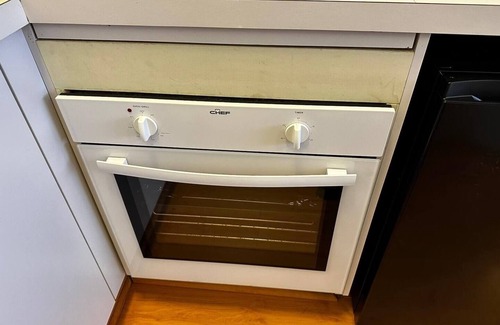 Narrabundah Apartment | Cossy 1 bedroom apartment