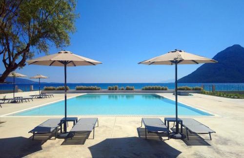 Xiromero Hotel | Costa Ionica · Mytikas Seaside Hotel