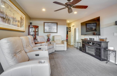 East Side Costa Mesa Apartment | Costa Mesa Rental w/Private Hot Tub & Fire Pit!