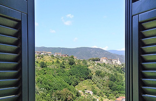 Beverino Villa | Costa Palace