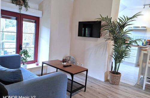 Ceauce Apartment | Cosy 1st floor loft apartment in the heart of Normandy