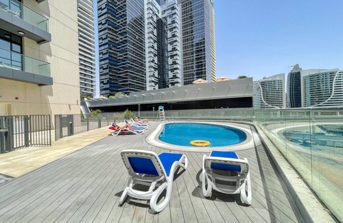 Trade Centre 1 Apartment | Cosy 2BR | Burj Khalifa Gym/Pool by Belvilla