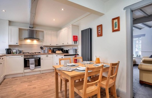 Darley Cottage | Cosy 3 Bed Stone Cottage, Harrogate, North Yorkshire