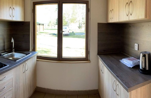Hradec Kralove House | Cosy apartment in villa for 12 guests with WIFI, TV, patio, pets allowed and parking
