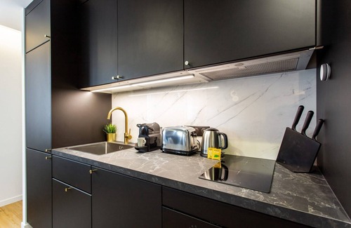 Hopital Saint-Louis Apartment | Cosy apartment - 2BR/6P - Canal St Martin
