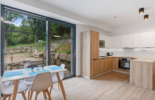 Janov nad Nisou Apartment | Cosy apartment for 4 people with WIFI, TV, terrace and parking