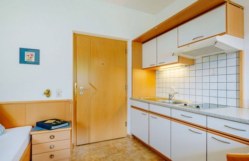 Andriano Apartment | Cosy apartment for 2 people with pool, WIFI, TV, patio and parking