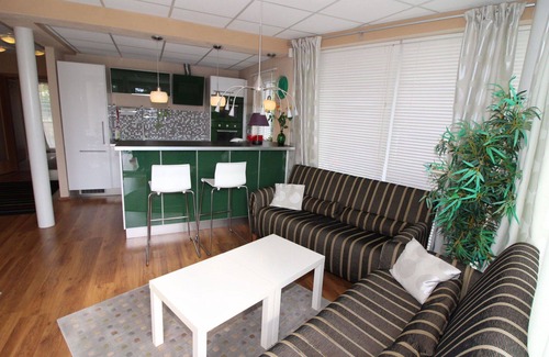 Stribrna Skalice Apartment | Cosy apartment for 4 guests with WIFI, TV, terrace, panoramic view and parking
