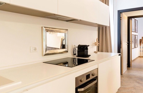 Marina di Andora Apartment | Cosy apartment for 4 people with WIFI, A/C, TV and parking