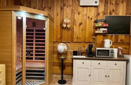Turany Apartment | Cosy apartment in Family Compound